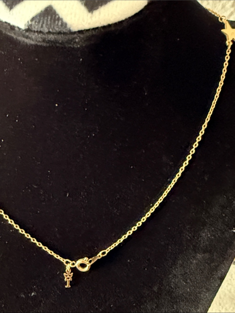 TRIFARI Gold Star 5 Necklace/Shoker   with logo  Trifari - Picture 2 of 8